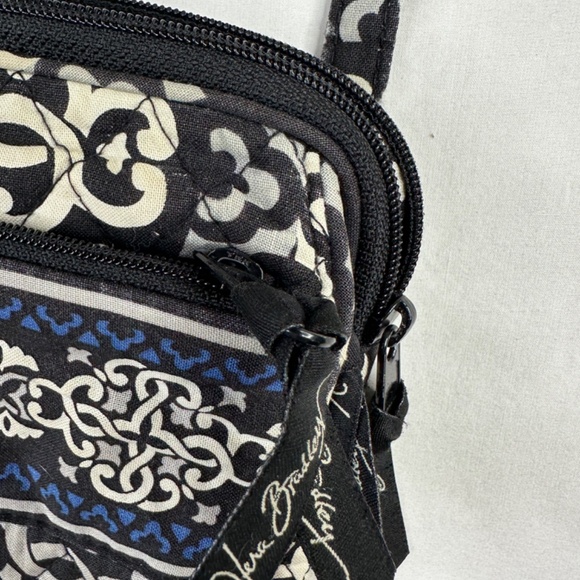 Vera Bradley Gage Blue Microfiber Iconic Triple Zip‎ Hipster Crossbody Bag - Picture 2 of 7